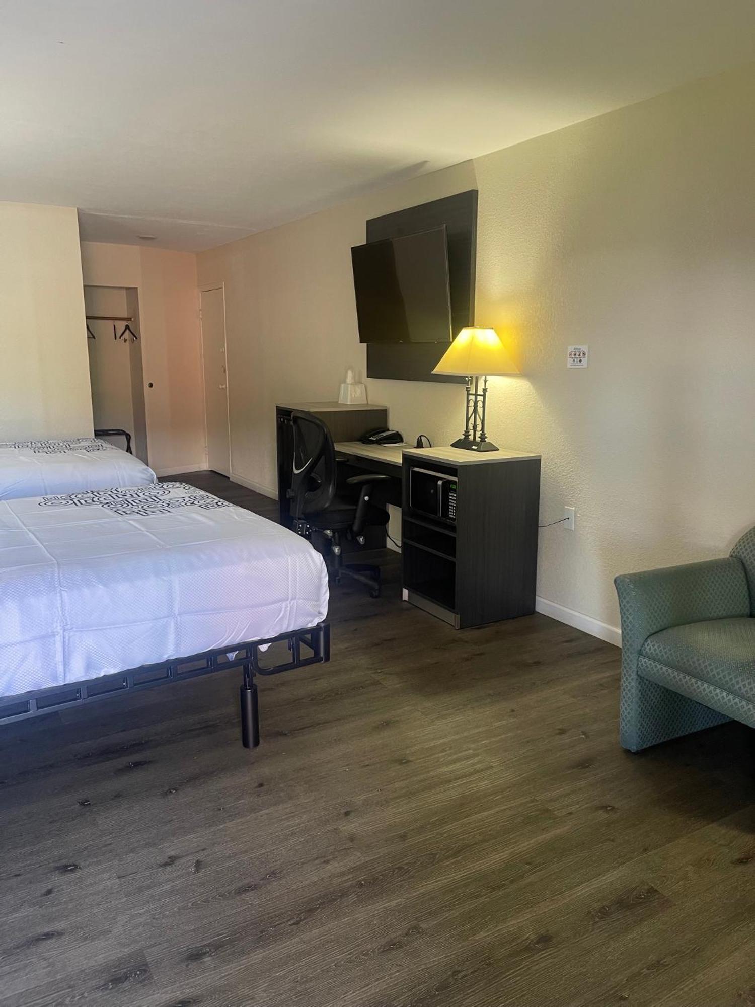 باردستاون Bourbon Capital Inn المظهر الخارجي الصورة